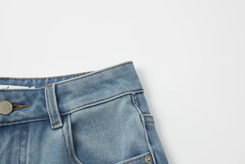 An image of a   12085 Light Wash Straight Leg Jeans by  Mirra Masa