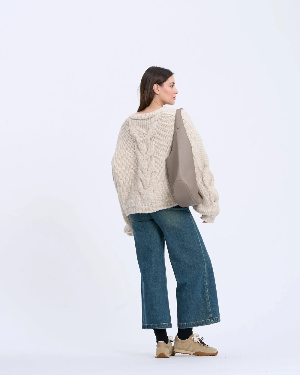 An image of a   1362 Comfy Runner by  Mirra Masa