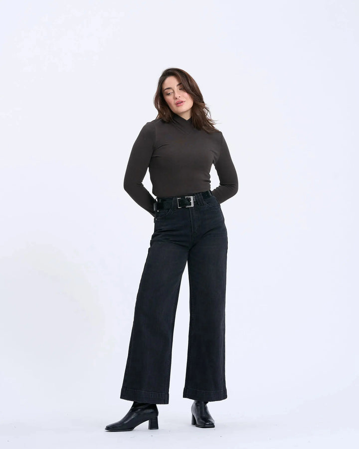 An image of a   1414Q Wide Leg Jeans by  Mirra Masa