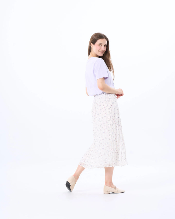 An image of a   21037 Graphic T-Shirt by  Mirra Masa