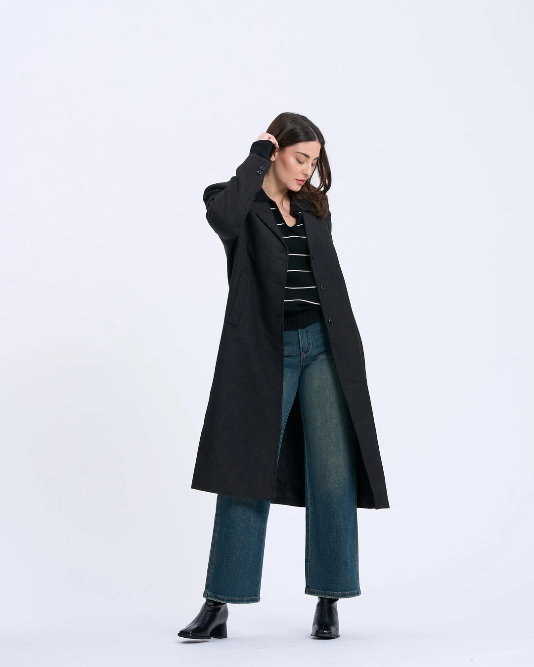 An image of a   2504Q Essential Classic Long Wool Coat by  Mirra Masa