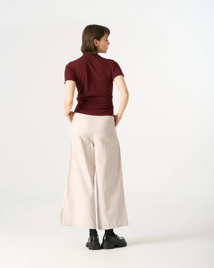 An image of a   31300 Ruched Side Slim-Fit Tee by  Mirra Masa