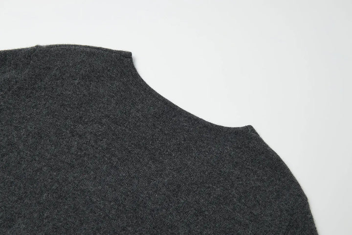 An image of a   31309 V-Neck Wool Cardigan by  Mirra Masa