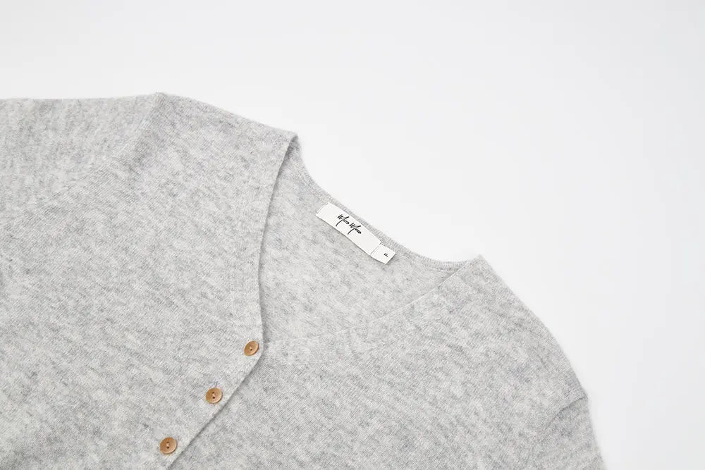 An image of a   31309 V-Neck Wool Cardigan by  Mirra Masa