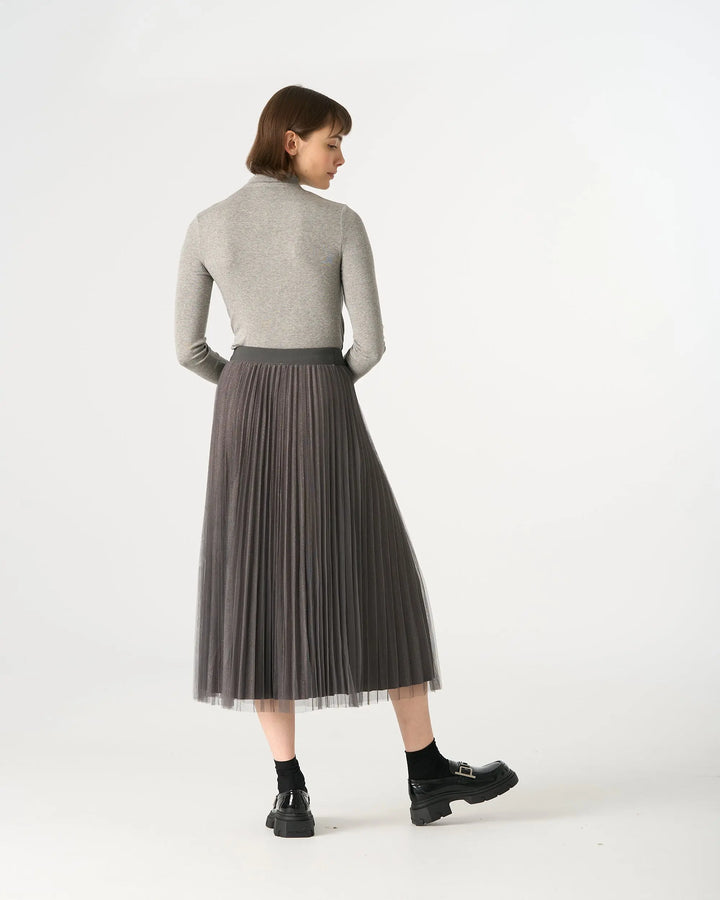 An image of a   31513 Mockneck Top by  Mirra Masa