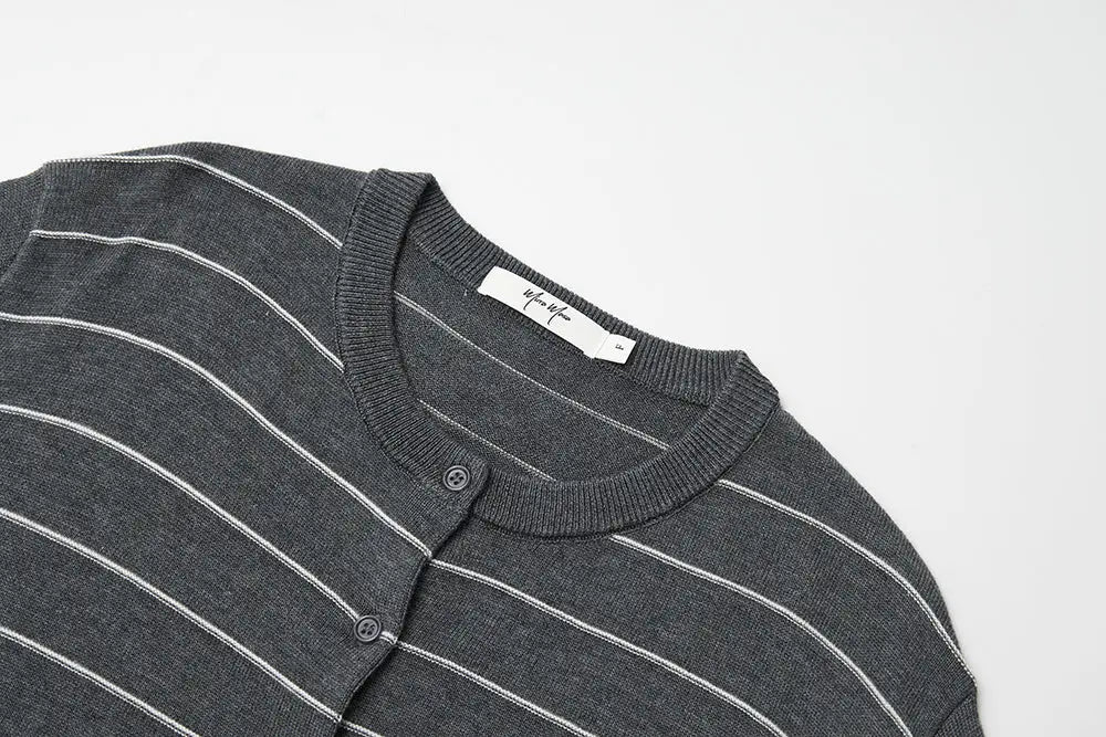An image of a   31566 Round Neck Button-Down Cardigan by  Mirra Masa