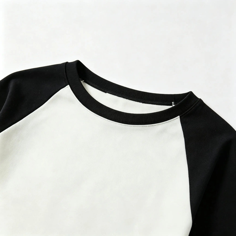 An image of a   31876 Contrast Raglan-Sleeve Top by  Mirra Masa