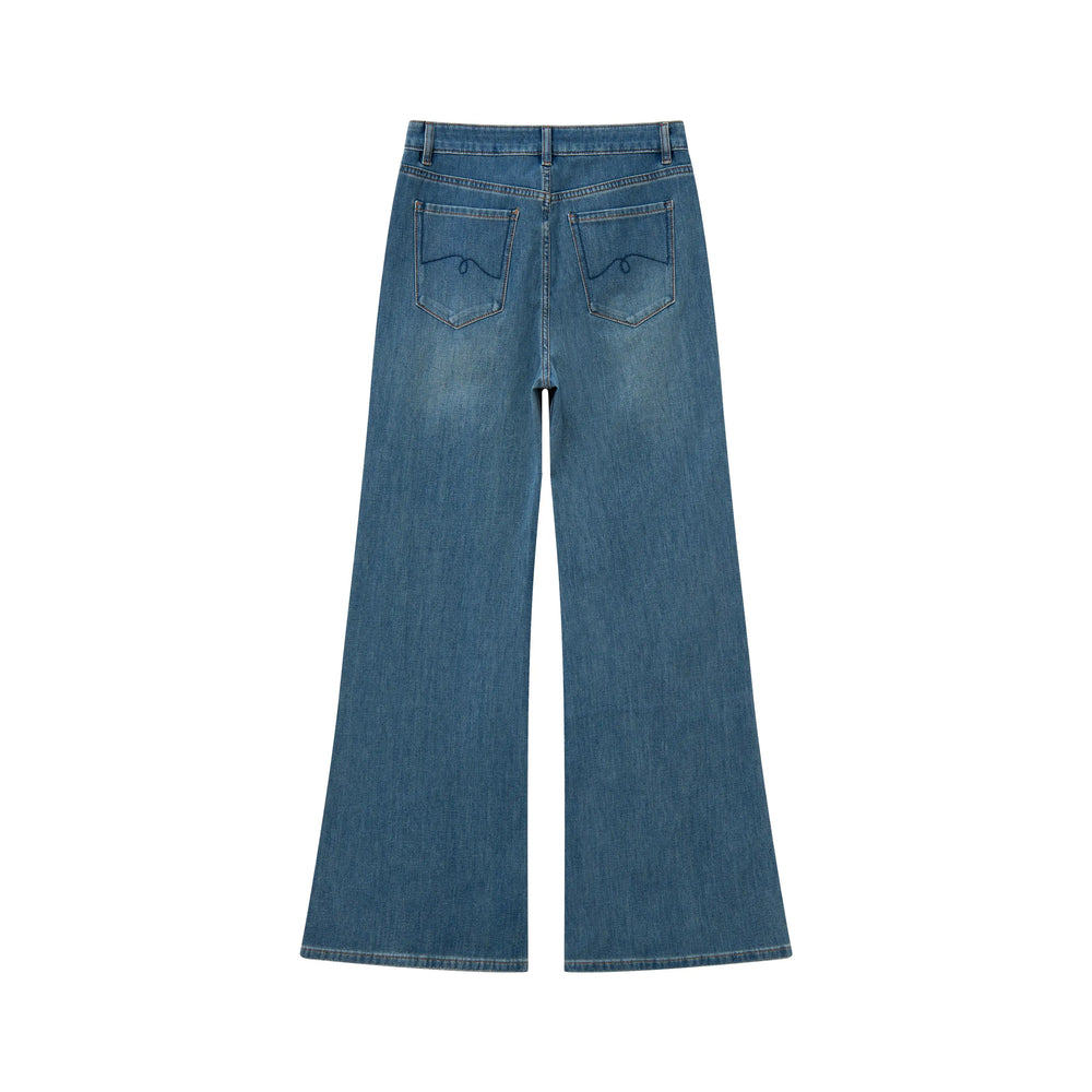 An image of a   32084 Flare Jeans by  Mirra Masa