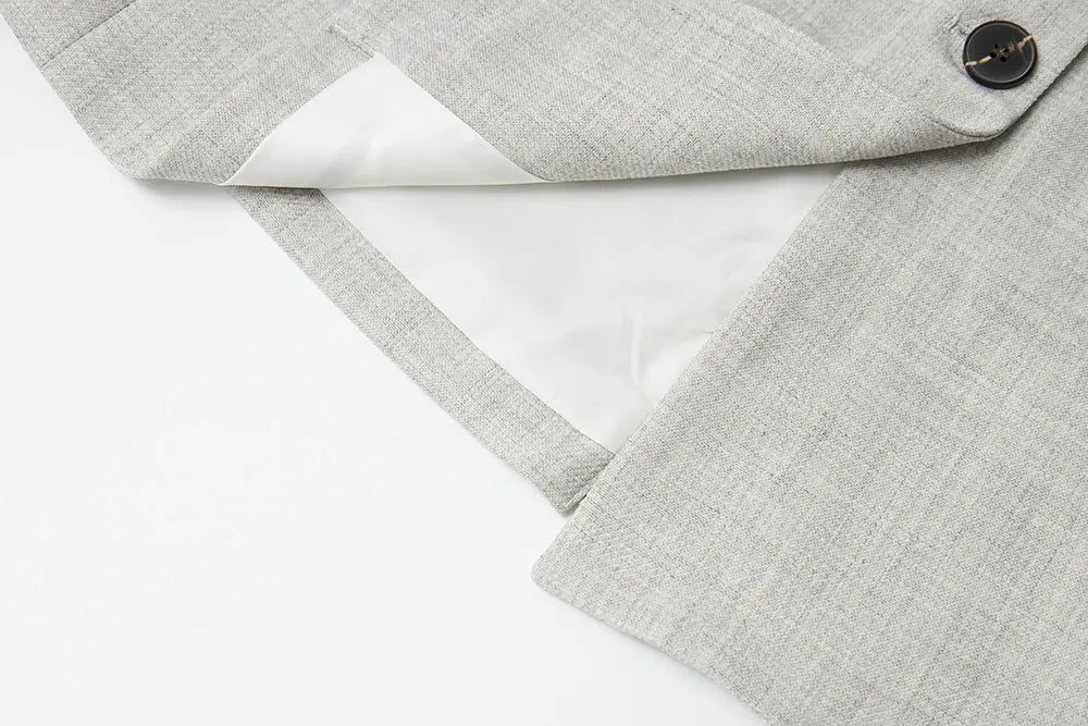 An image of a   34483 Structured Linen Blend Blazer by  Mirra Masa