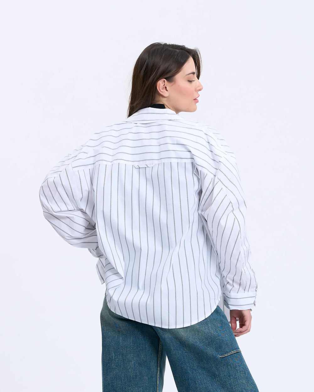 An image of a   3564Q Oversized Sleeve Shirt by  Mirra Masa