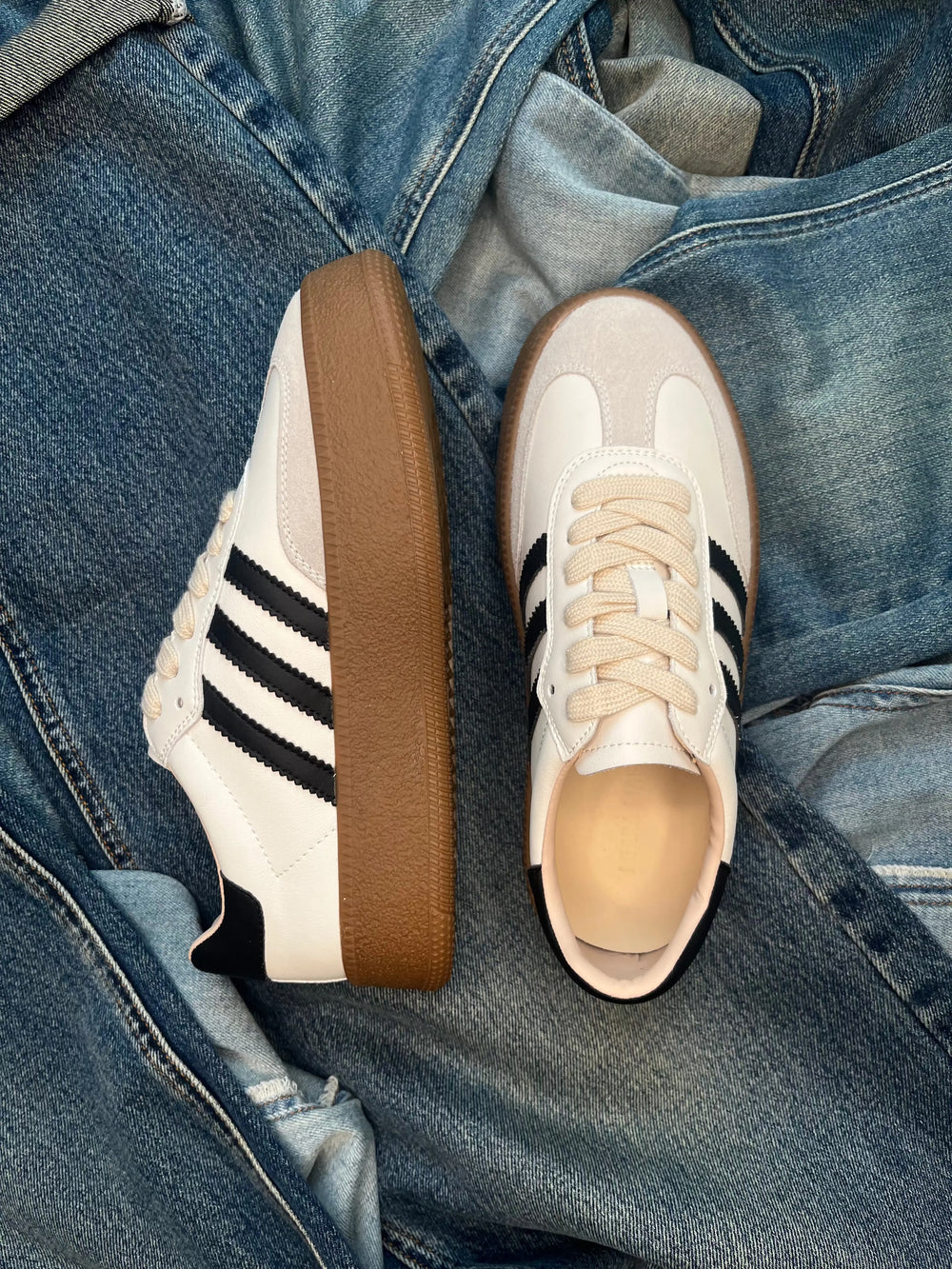 An image of a   5900 Sneaker by  Mirra Masa
