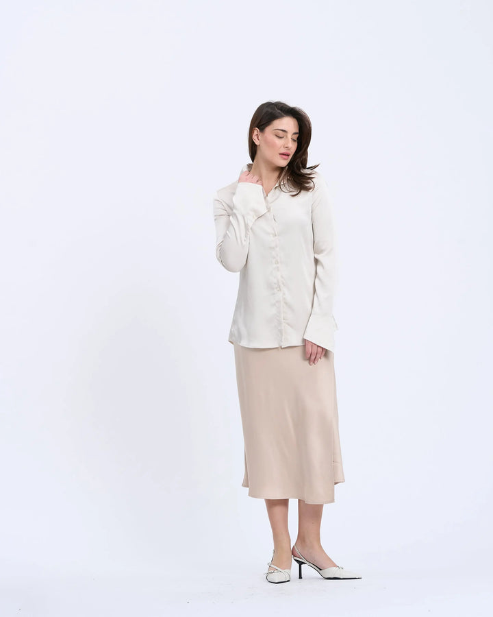 An image of a  Almond-onesize 6431C Throw On Shirt by  Mirra Masa