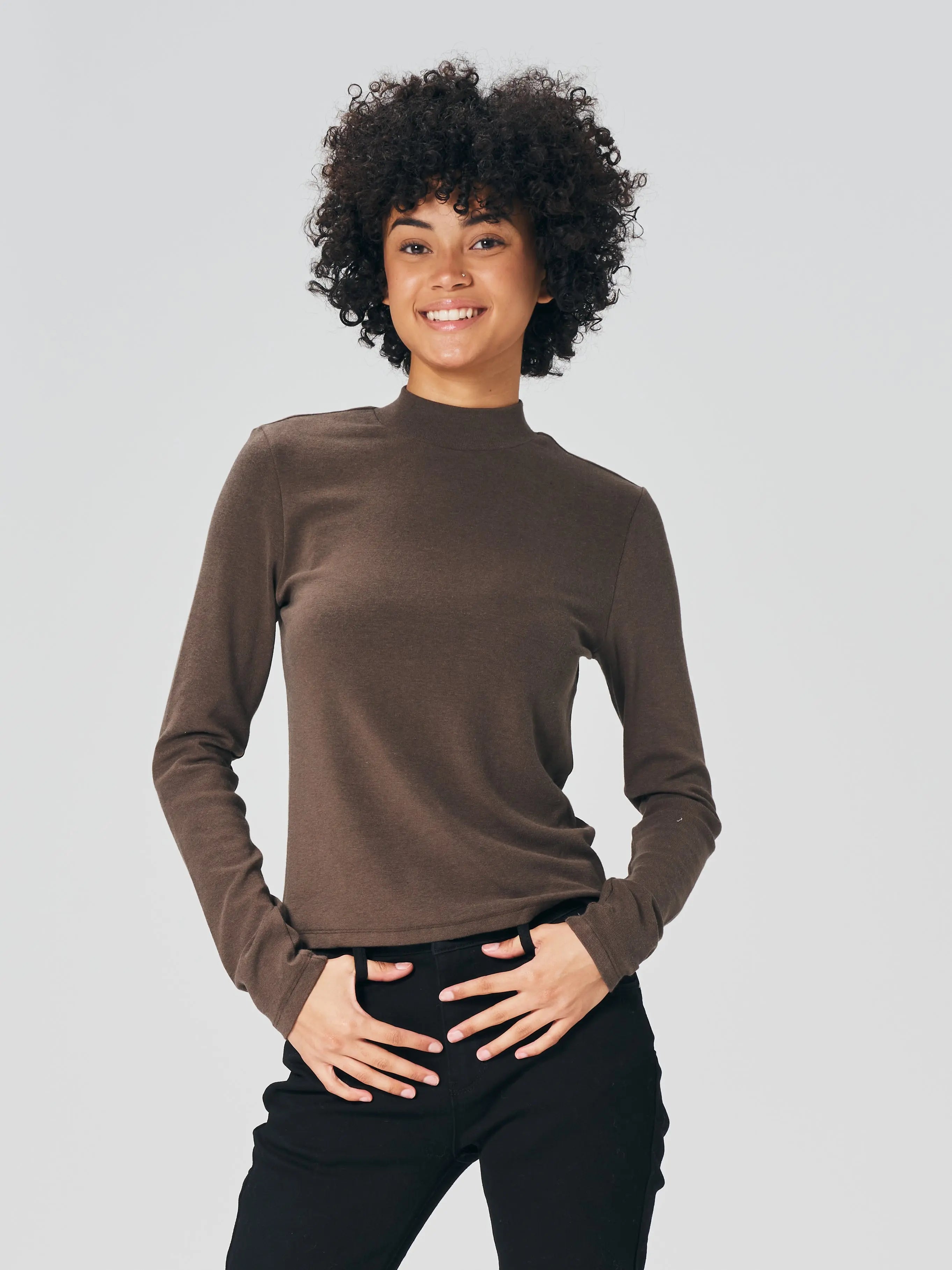 Knitted Layering Mock Neck Elegant Winter Trend Mirra Masa