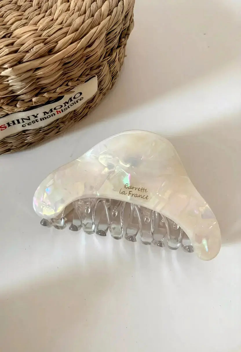 An image of a   Cloud Hair Claw Large by  Mirra Masa