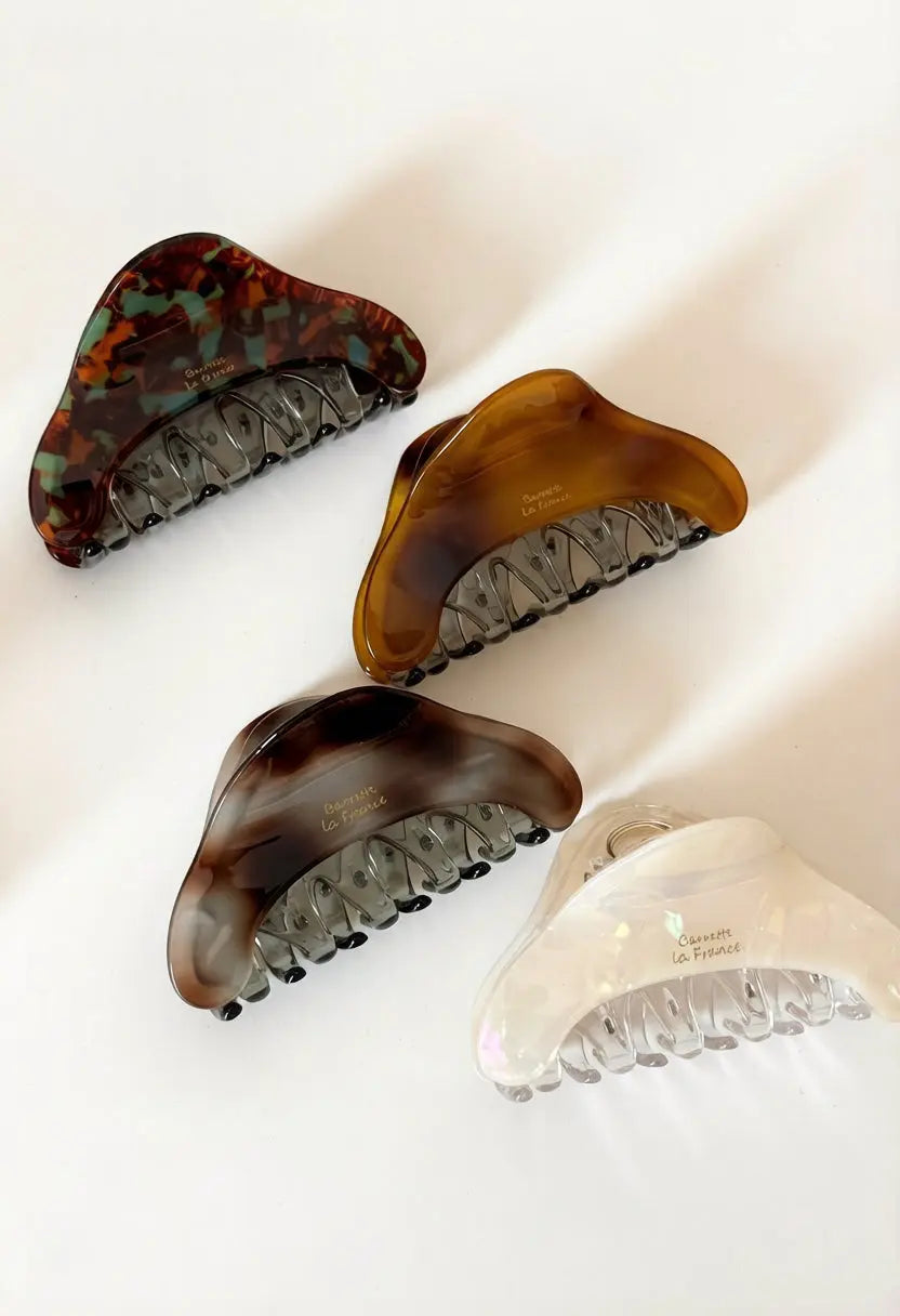 An image of a   Cloud Hair Claw Large by  Mirra Masa