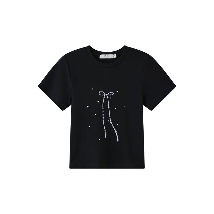 An image of a  Black-Medium D6437 T-Shirt by  Mirra Masa