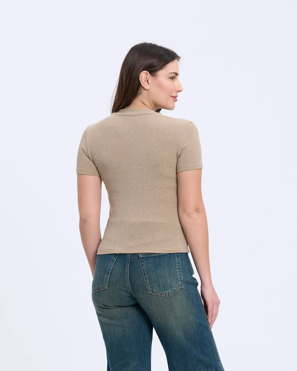 An image of a   D6637 Basic T-Shirt by  Mirra Masa