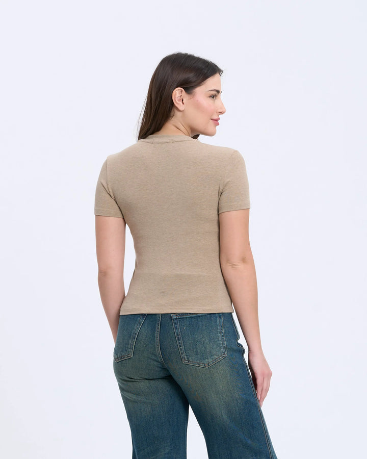An image of a   D6637 Basic T-Shirt by  Mirra Masa