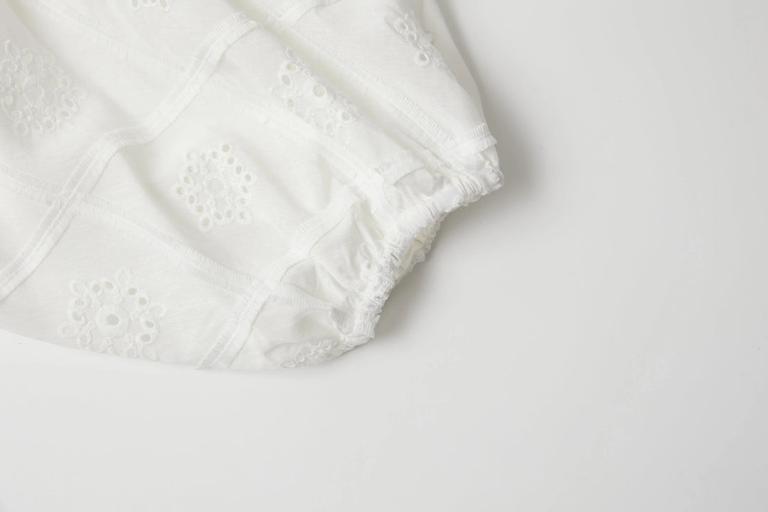 An image of a   OS6L0M6 Floral Laced Blouse by  Mirra Masa