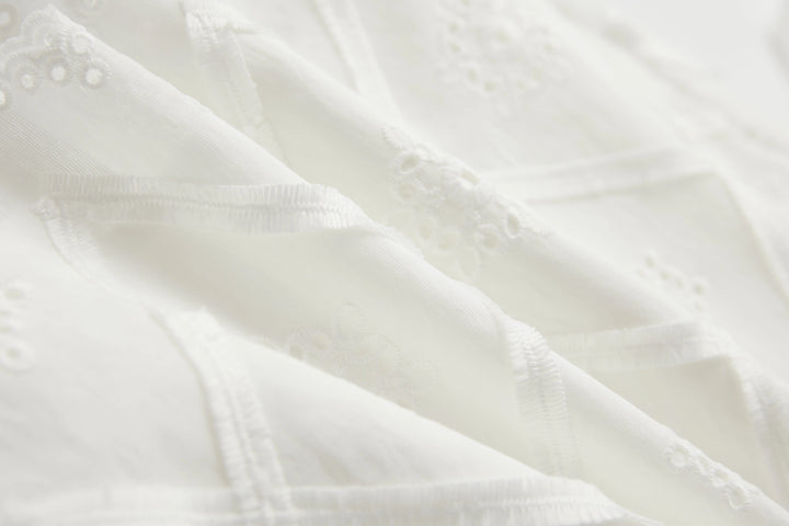 An image of a   OS6L0M6 Floral Laced Blouse by  Mirra Masa