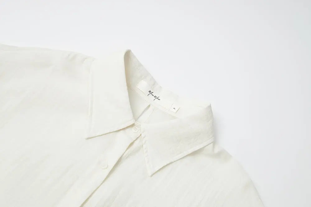 An image of a   S11875 Split Back Lyocell Linen Shirt by  Mirra Masa