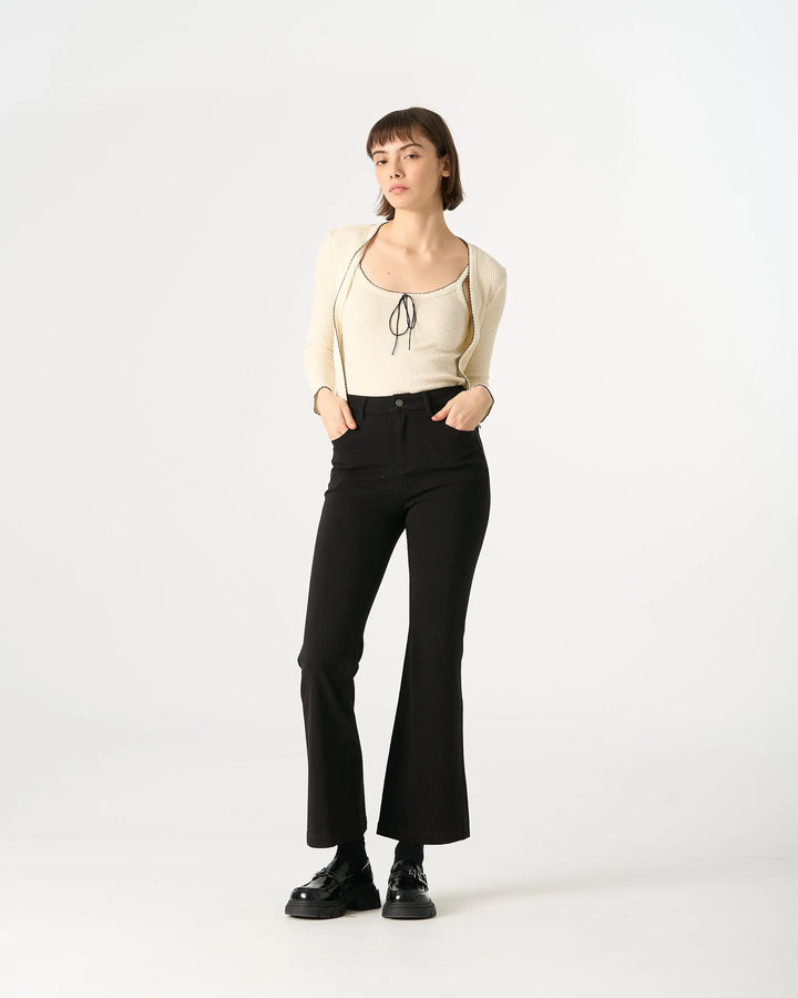 An image of a   S8807 Two-Piece Knitwear Set by  Mirra Masa