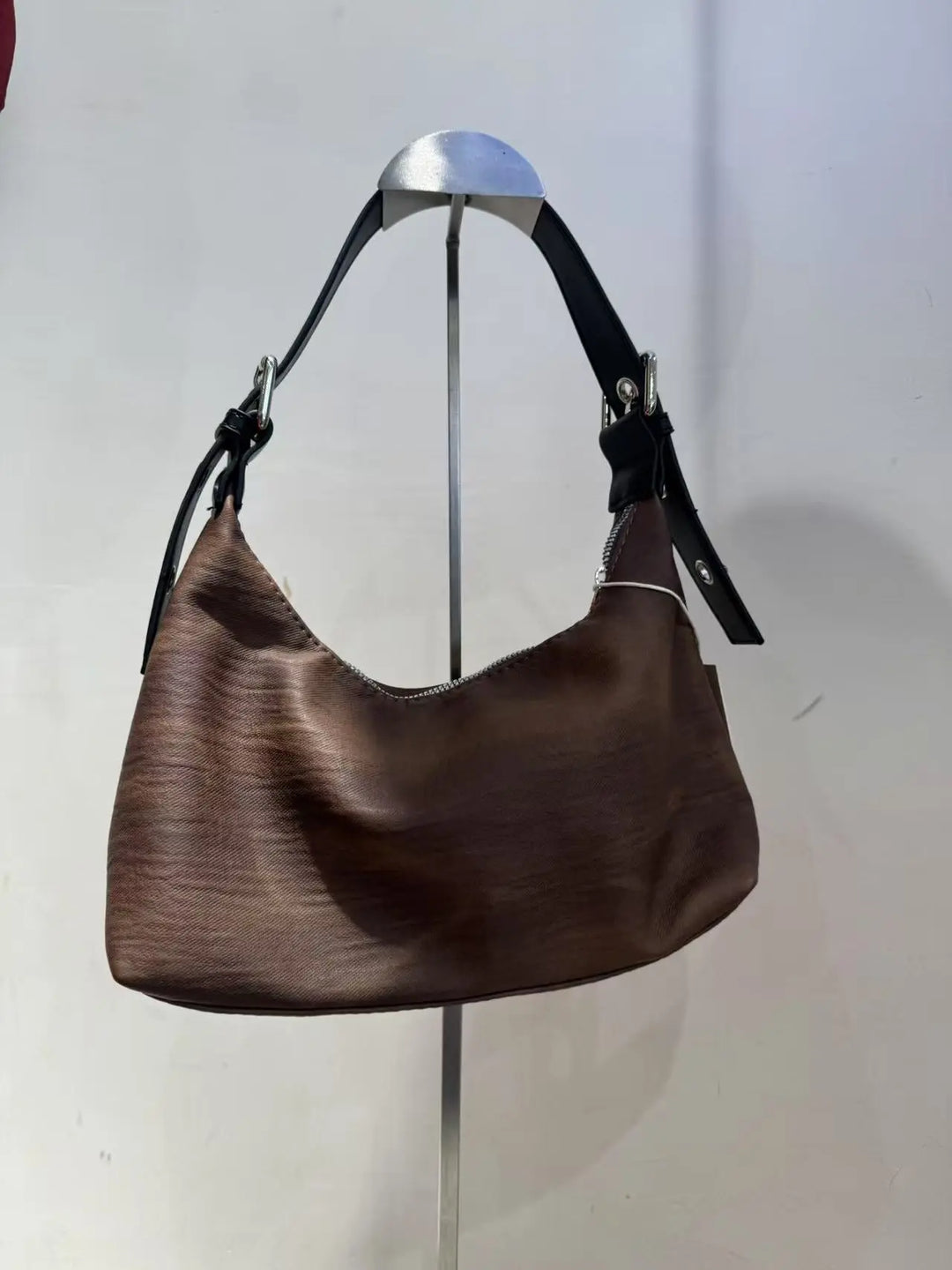 An image of a   TF1021 Vegan Leather Shoulder Bag by  Mirra Masa
