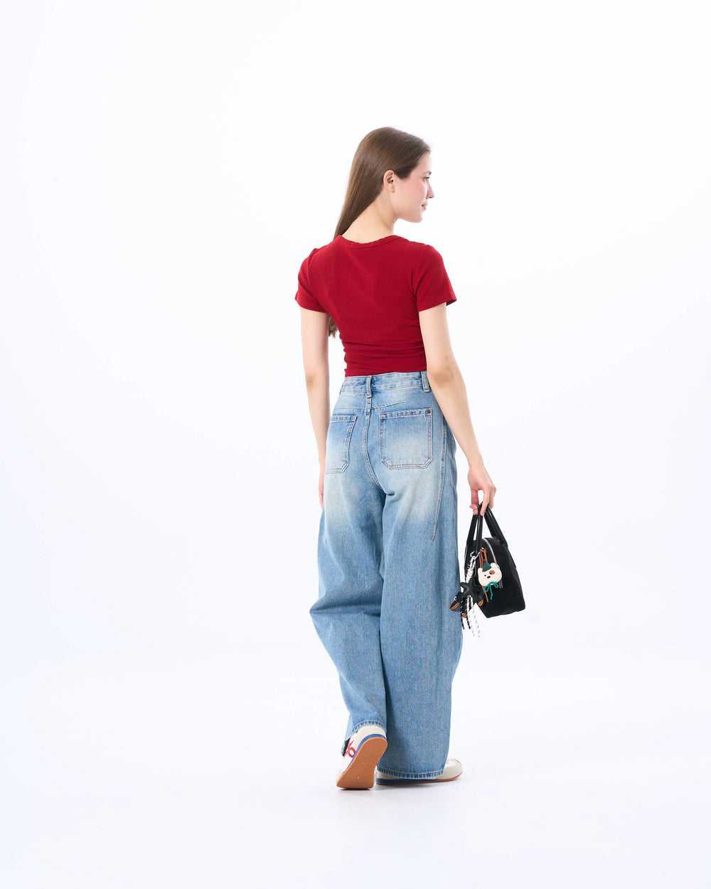 An image of a   TS1C6M6 Basic Scoopneck T-Shirt by  Mirra Masa